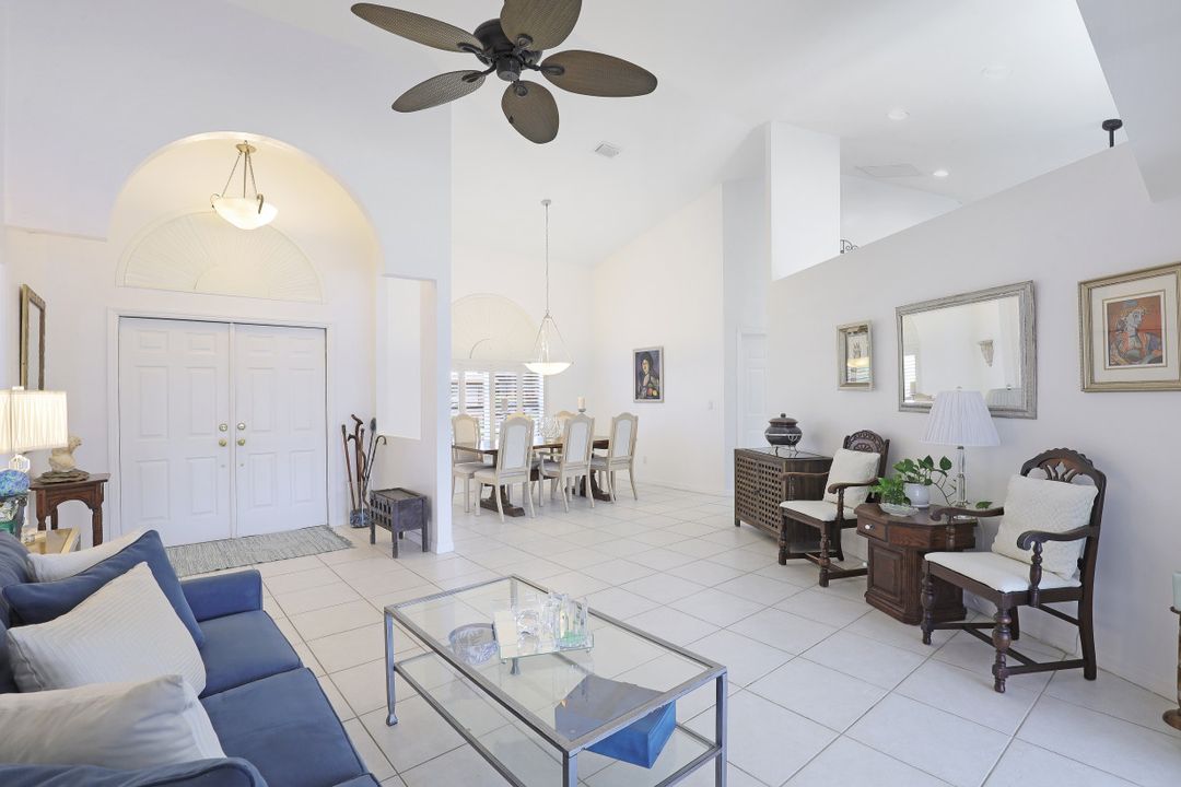 4105 SW 27th Ave, Cape Coral, FL 33914