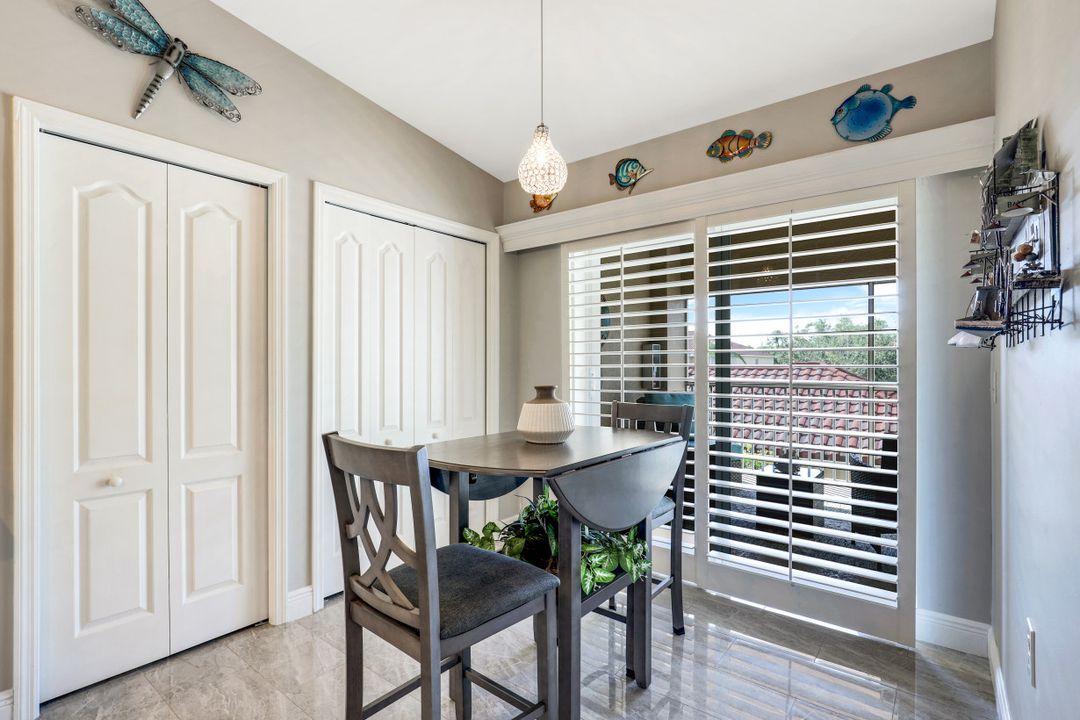 2870 Cypress Trace Cir #1724, Naples, FL 34119