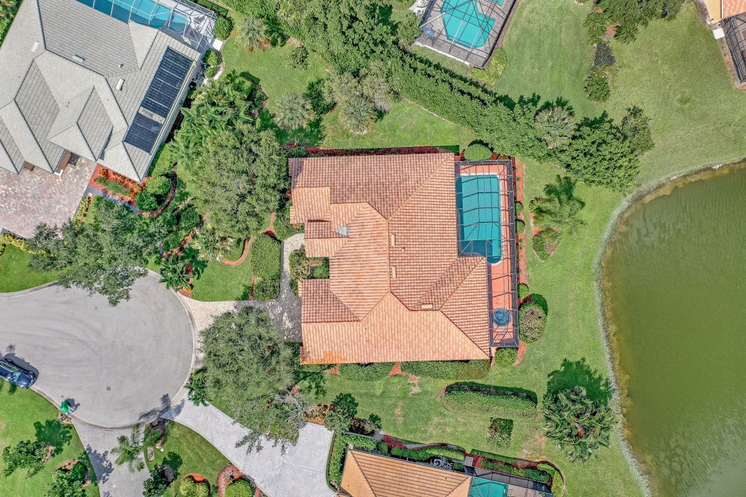 5895 Sonoma Ct, Naples, FL 34119