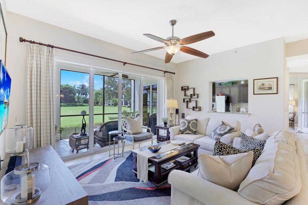 8036 Players Cove Dr #102, Naples, FL 34113