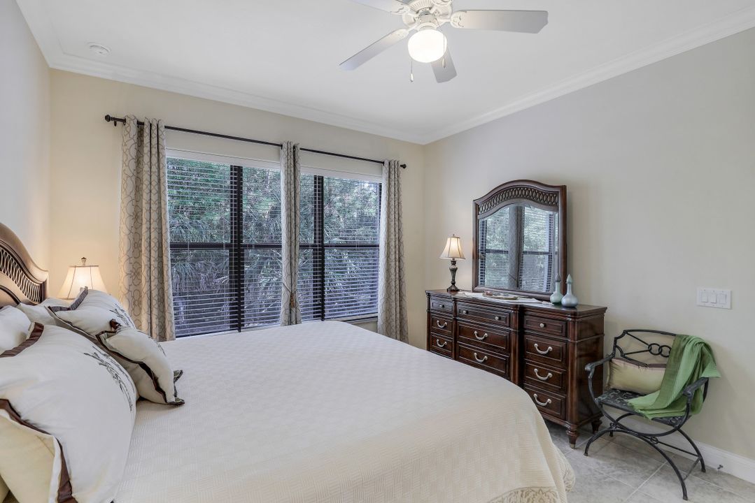 1256 Carpazi Ct #3, Naples, FL 34105