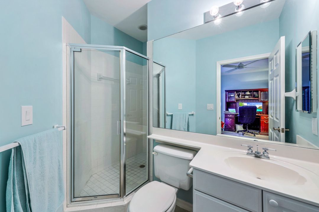 27155 Oakwood Lake Dr, Bonita Springs, FL 34134