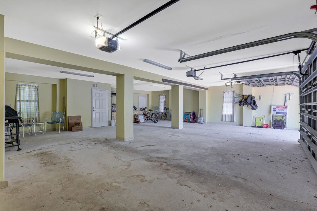 4060 Rita Ln, Bonita Springs, FL 34134