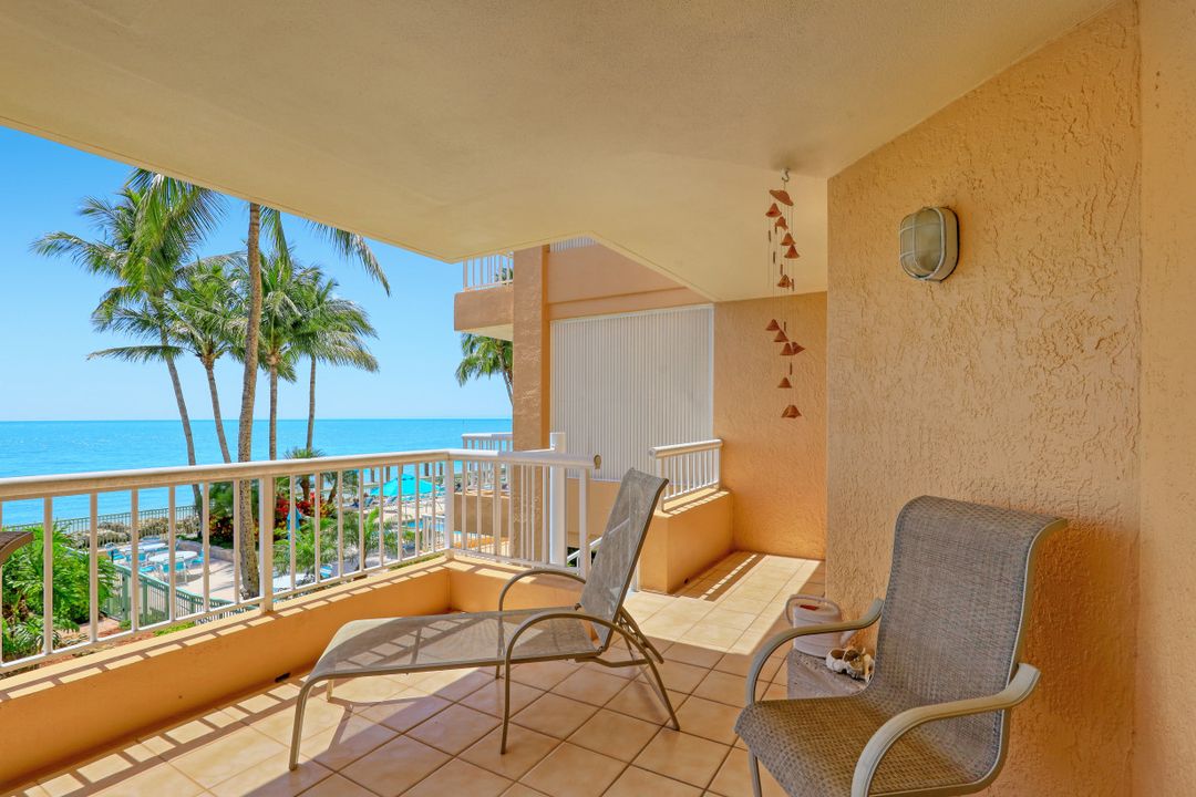 990 Cape Marco Dr #102, Marco Island, FL 34145