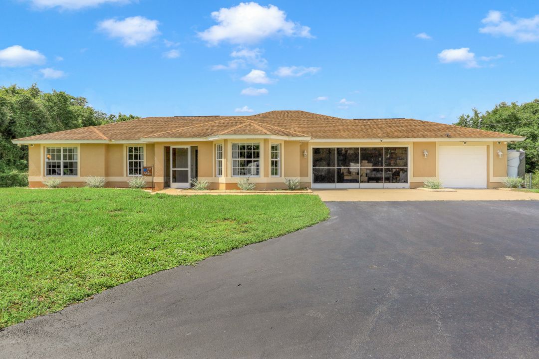 3660 20th Ave SE, Naples, FL 34117