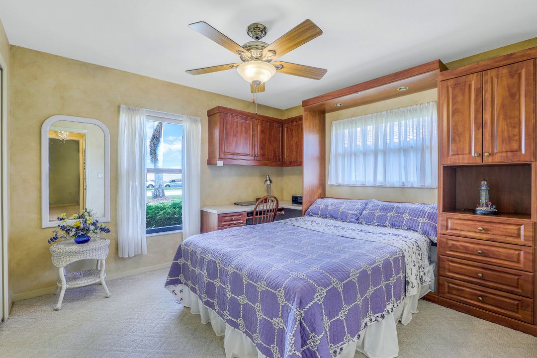 2208 Everest Pkwy, Cape Coral, FL 33904