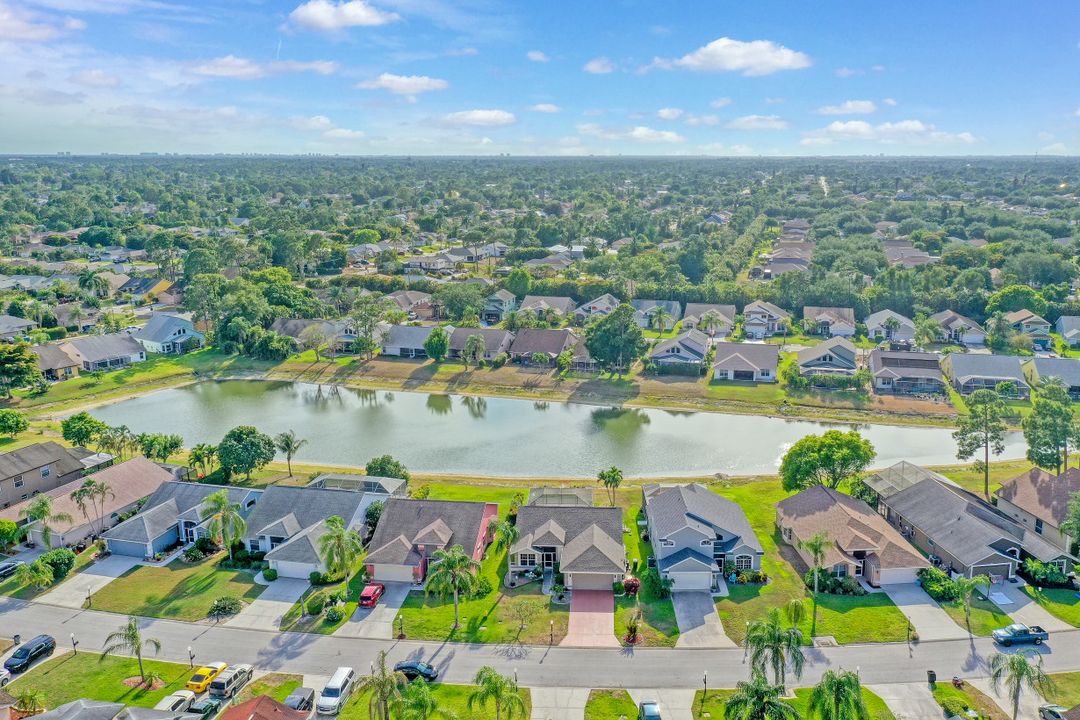 17880 Castle Harbor Dr, Fort Myers, FL 33967