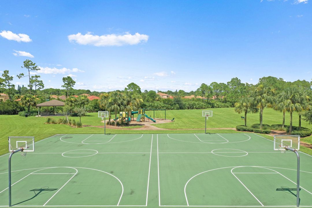 2517 Caslotti Way, Cape Coral, FL 33909