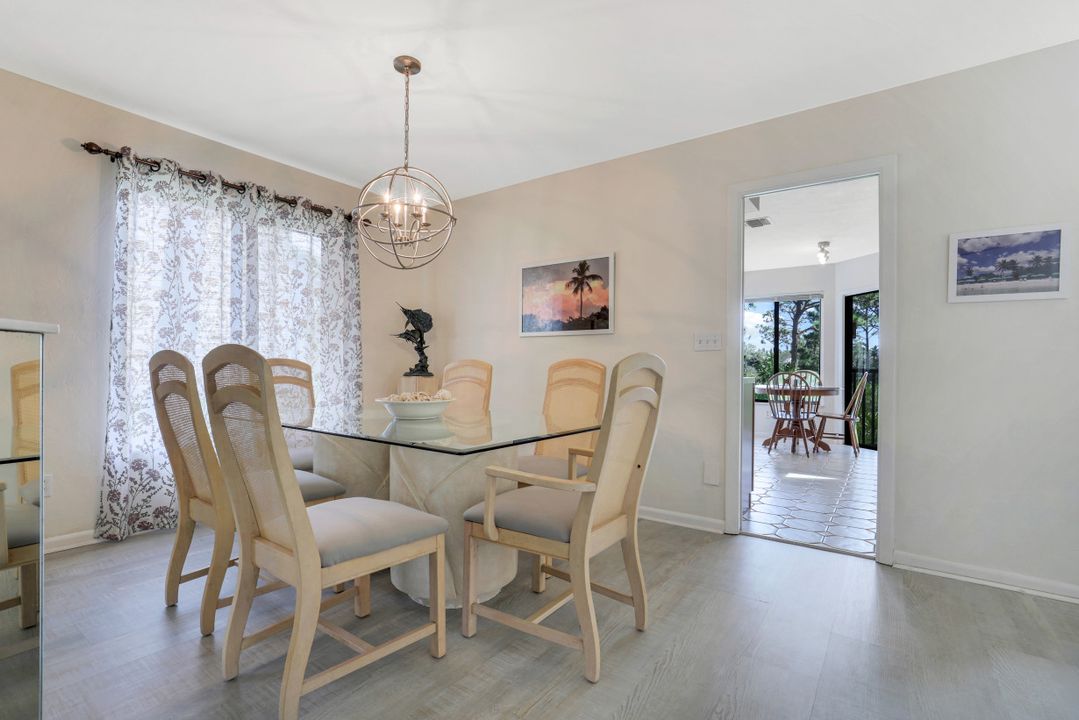 27131 Oakwood Lake Dr, Bonita Springs, FL 34134