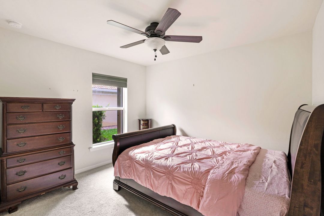 8458 Karina Ct, Naples, FL 34114