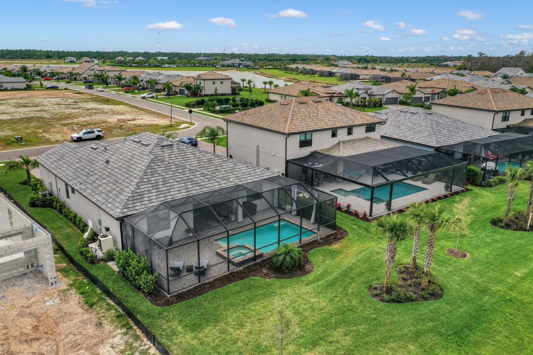 17484 Ashcomb Way, Estero, FL 33928