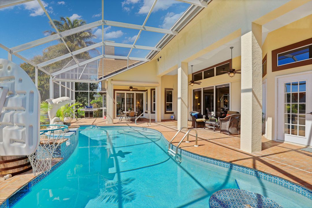 264 Rockhill Ct, Marco Island, FL 34145