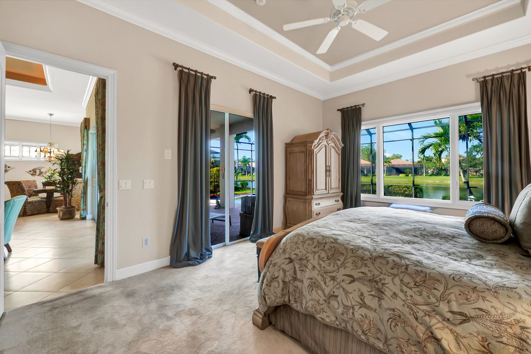 6000 Hammock Isles Cir, Naples, FL 34119