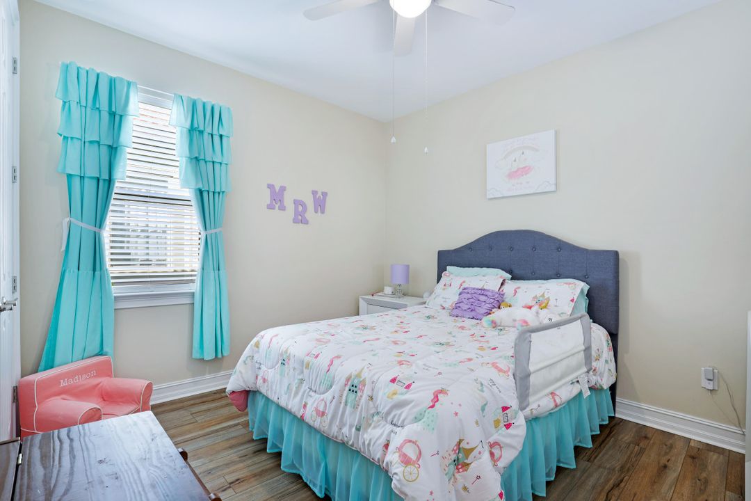 16432 Aberdeen Wy, Naples, FL 34110