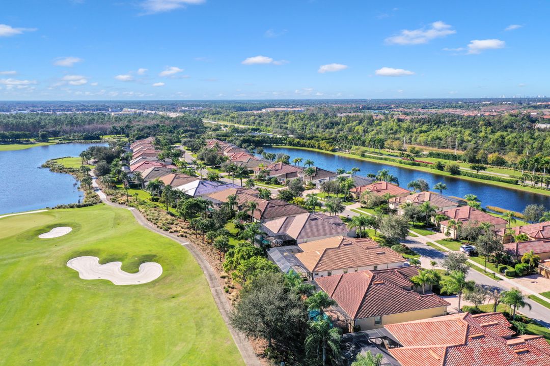 9755 Nickel Ridge Cir, Naples, FL 34120