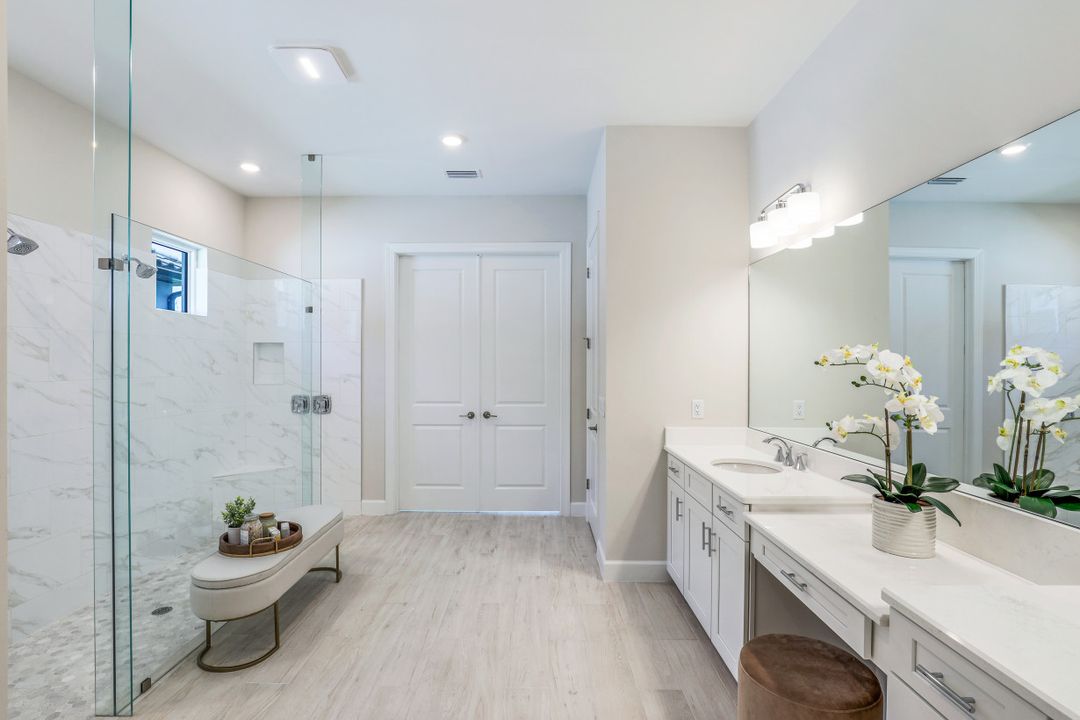 17497 Aquila Ct, Fort Myers, FL 33913