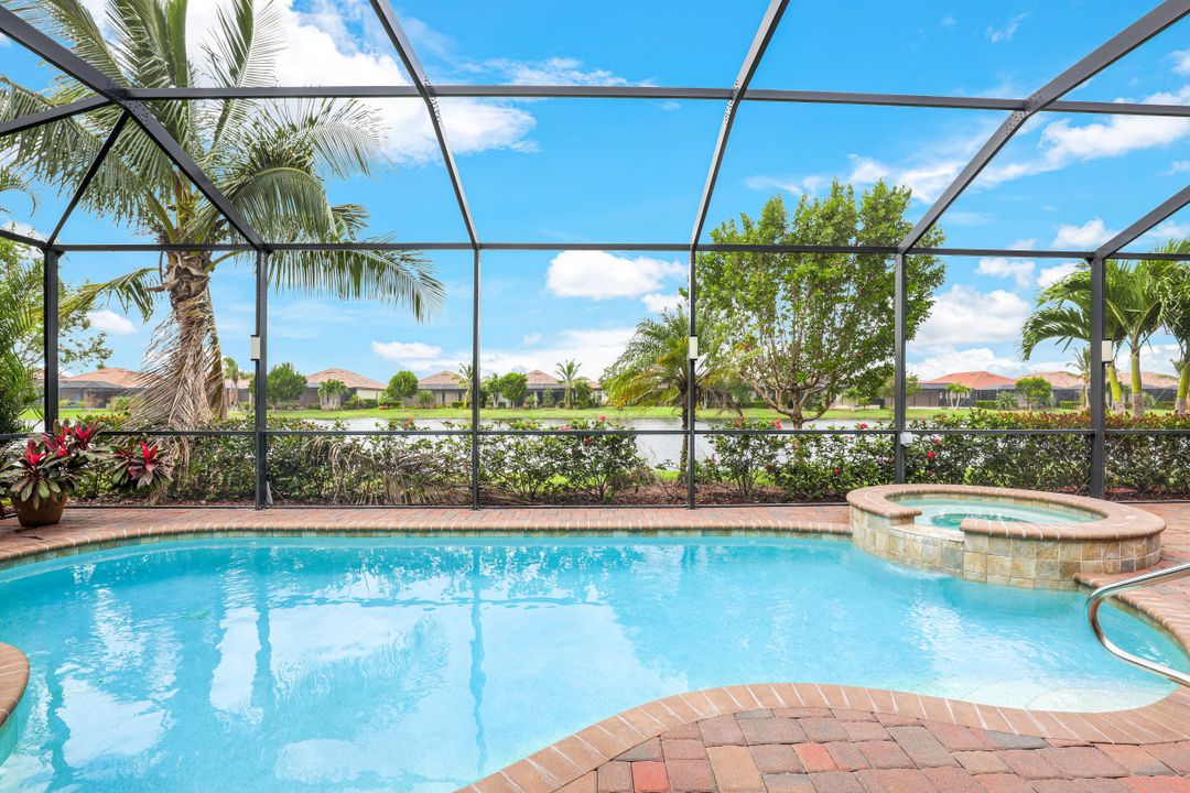 28082 Kerry Ct, Bonita Springs, FL 34135