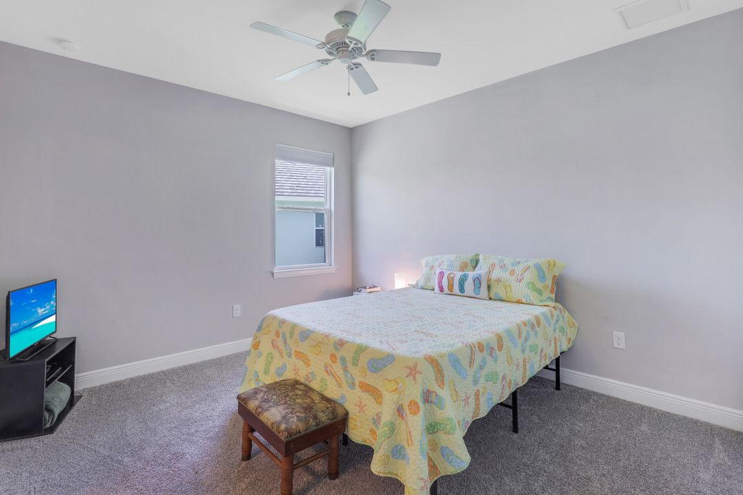 10019 Hidden Pines Ln, Bonita Springs, FL 34135