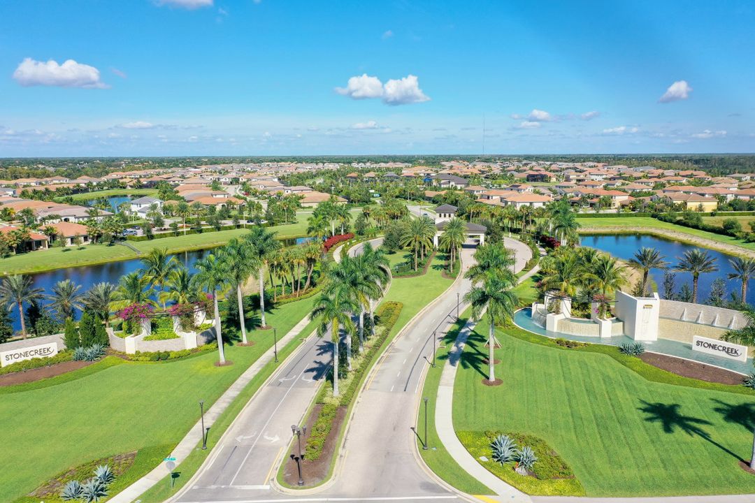 4228 Amelia Wy, Naples, FL 34119