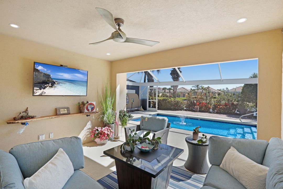 8404 Borboni Ct, Naples, FL 34114