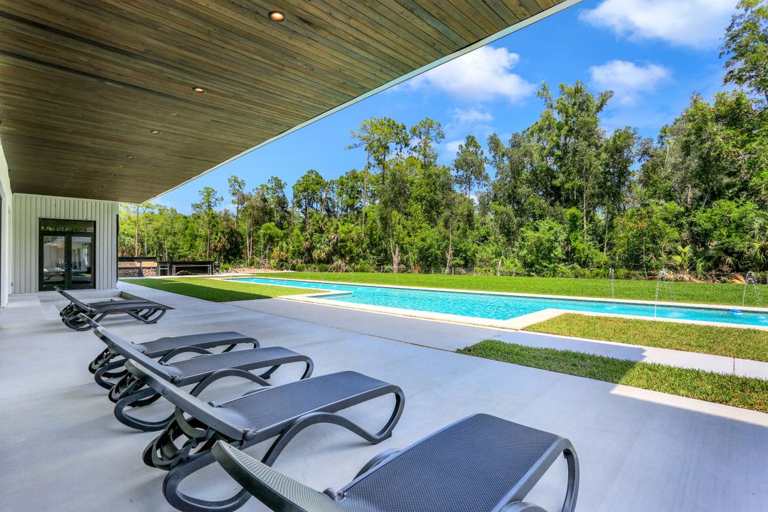 4441 5th Ave NW, Naples, FL 34119