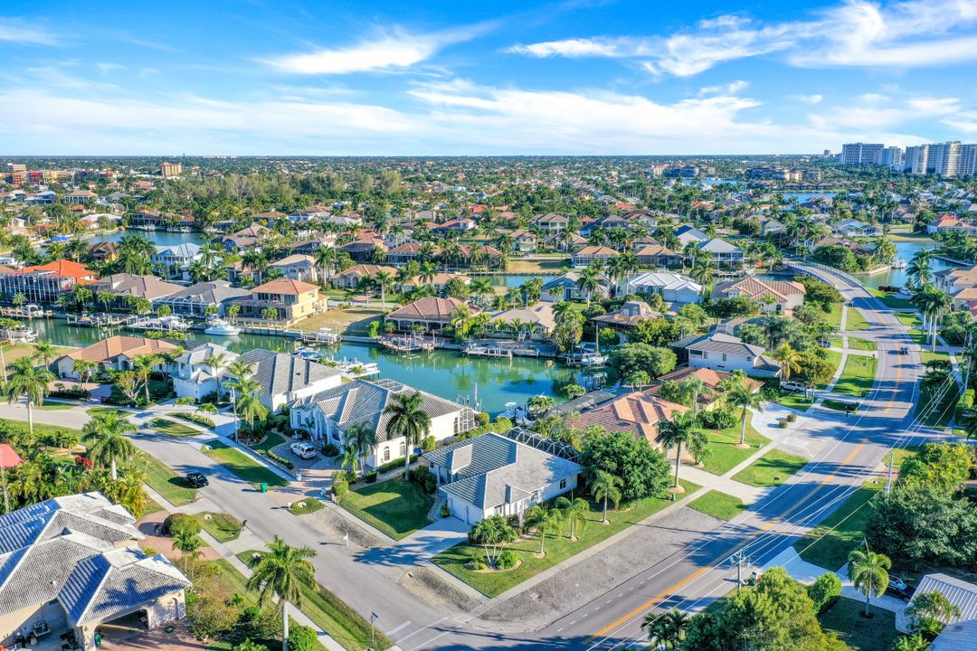 419 Richards Ct, Marco Island, FL 34145