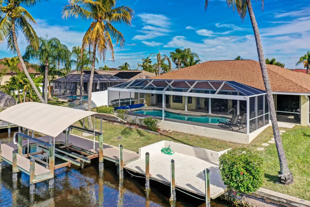 5002 SW 11th Pl, Cape Coral, FL 33914