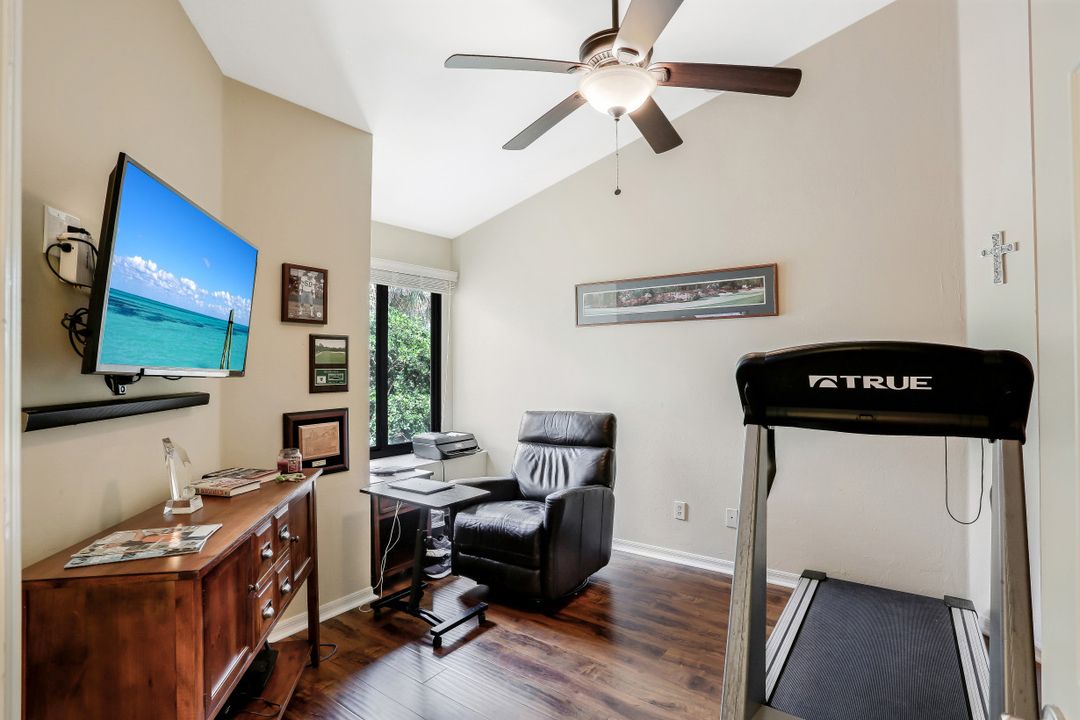 27119 Oakwood Lake Dr, Bonita Springs, FL 34134