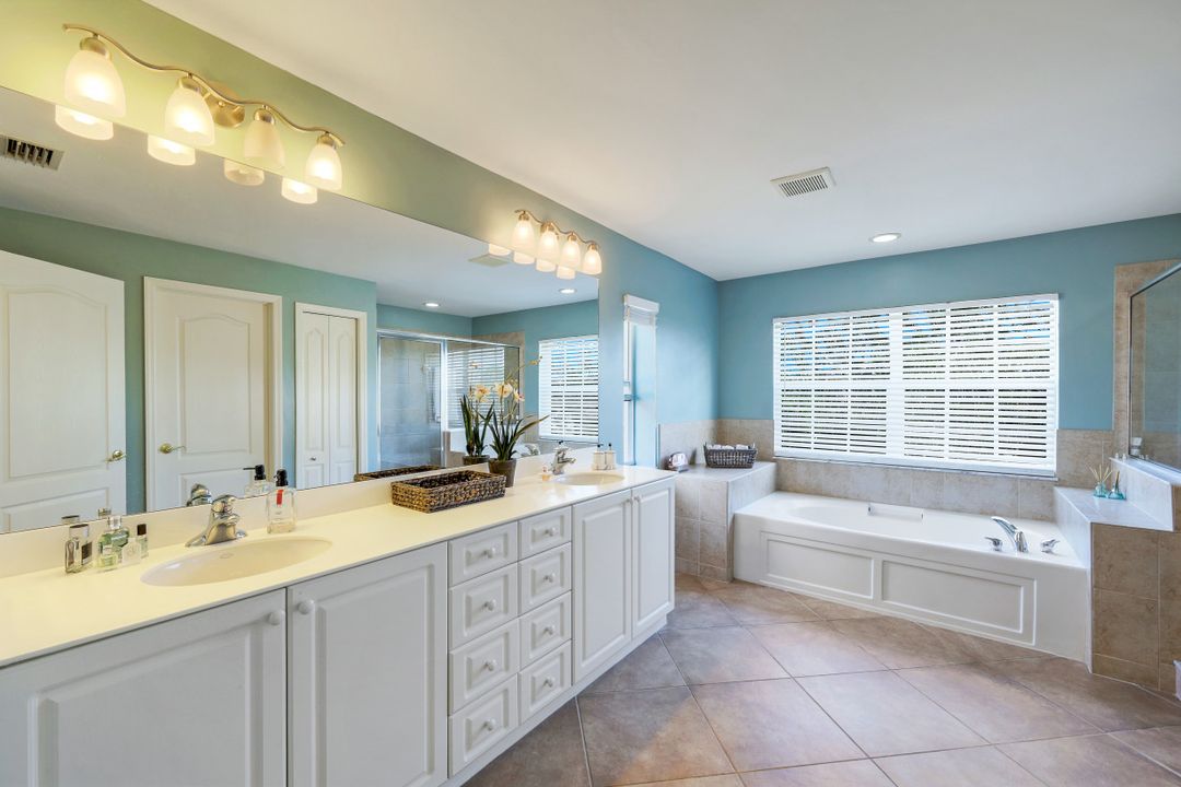 3150 Midship Dr, North Fort Myers, FL 33903