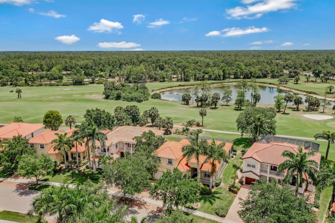 1717 Birdie Dr, Naples, FL 34120