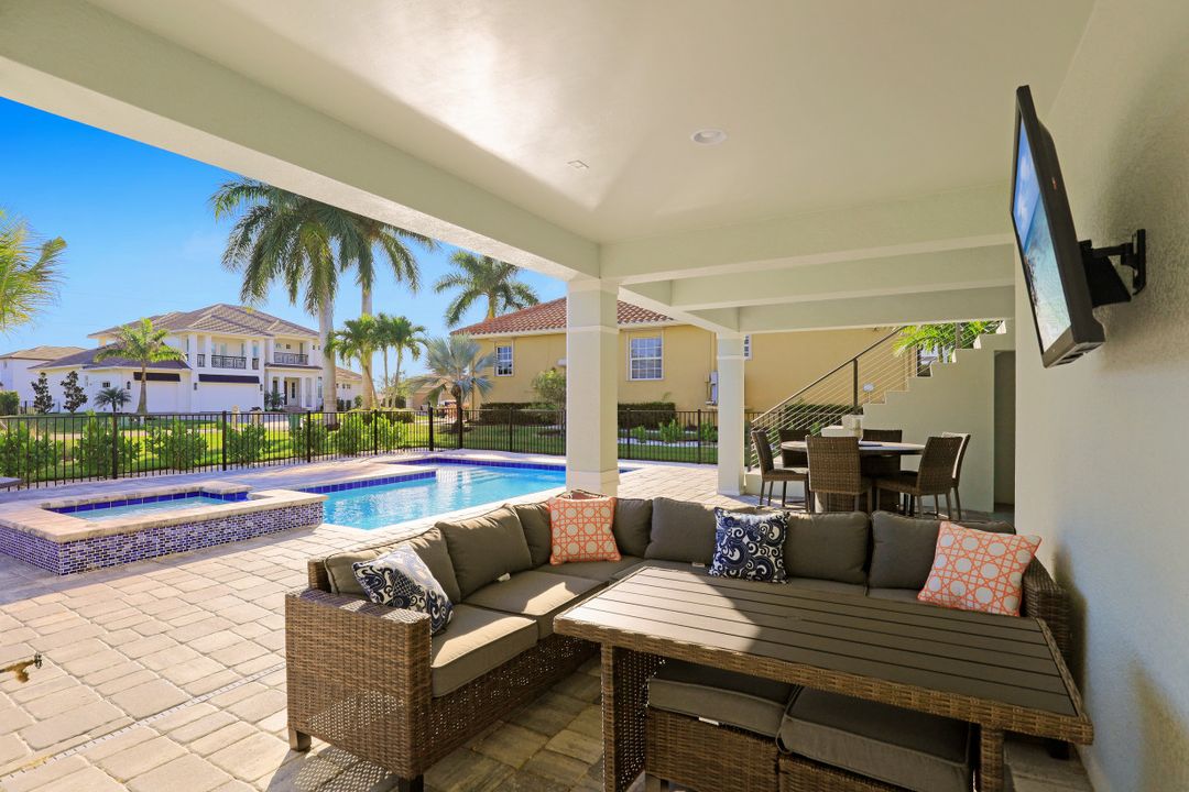 1740 Canary Ct, Marco Island, FL 34145