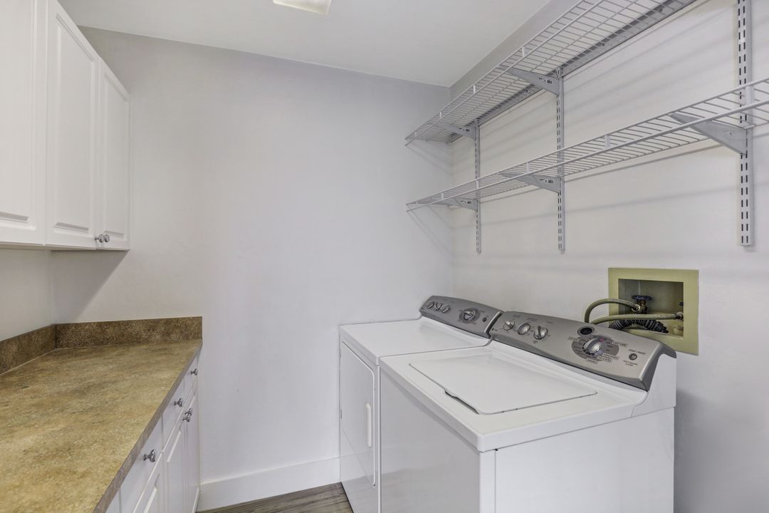 370 Cottage Ct, Marco Island, FL 34145