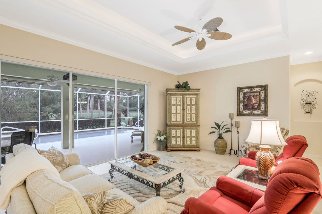 3599 Grand Cypress Dr, Naples, FL 34119