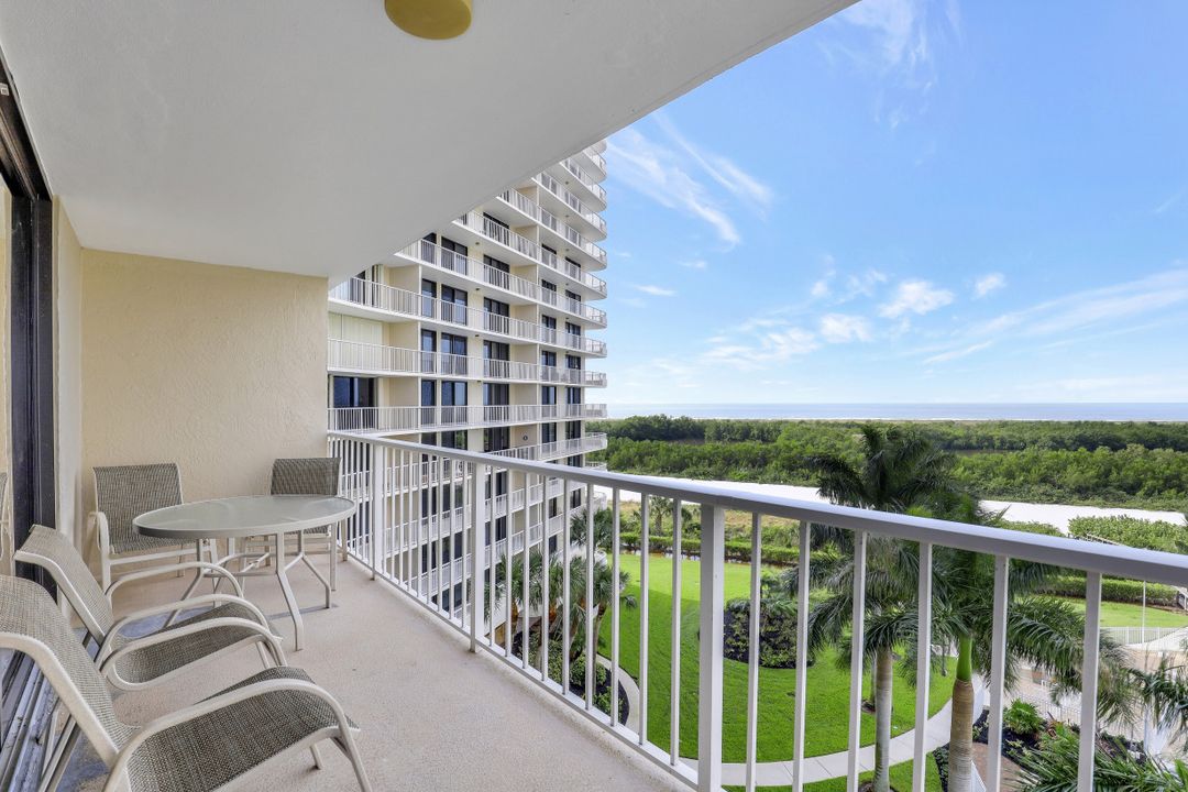 380 Seaview Ct #403, Marco Island, FL 34145