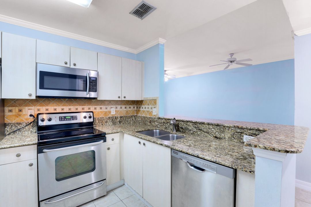 4219 Bellasol Cir #1714, Fort Myers, FL 33916