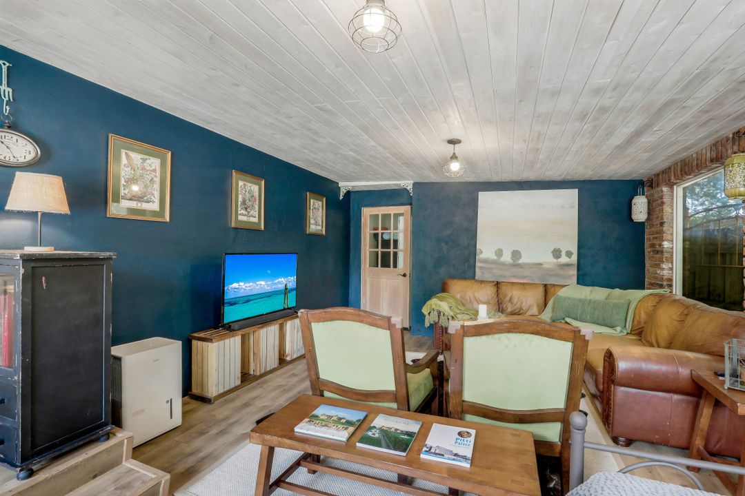 9520 Corkscrew Rd, Estero, FL 33928