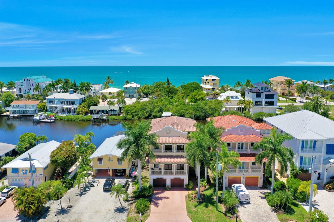 27810 Forester Dr, Bonita Springs, FL 34134