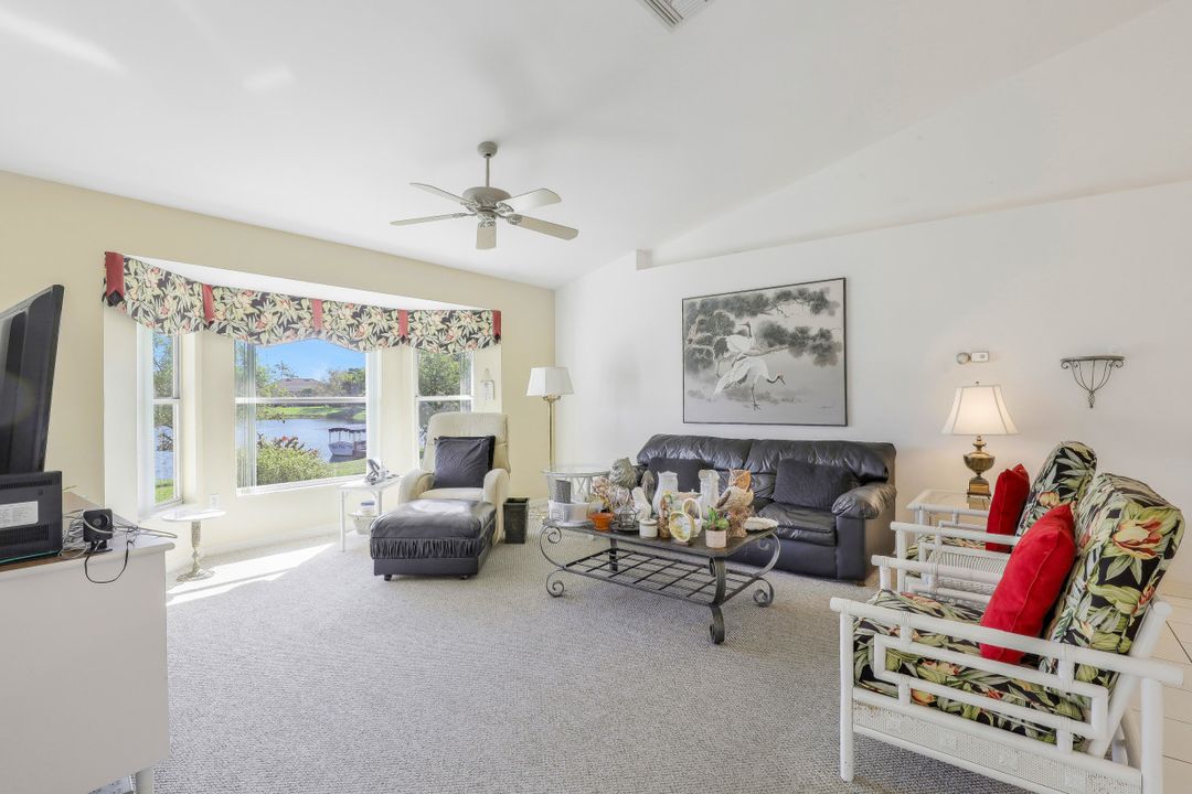 11708 Longshore Way W, Naples, FL 34119