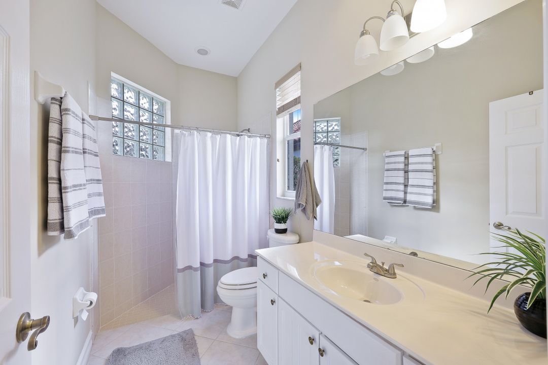 12535 Wildcat Cove Cir, Estero, FL 33928