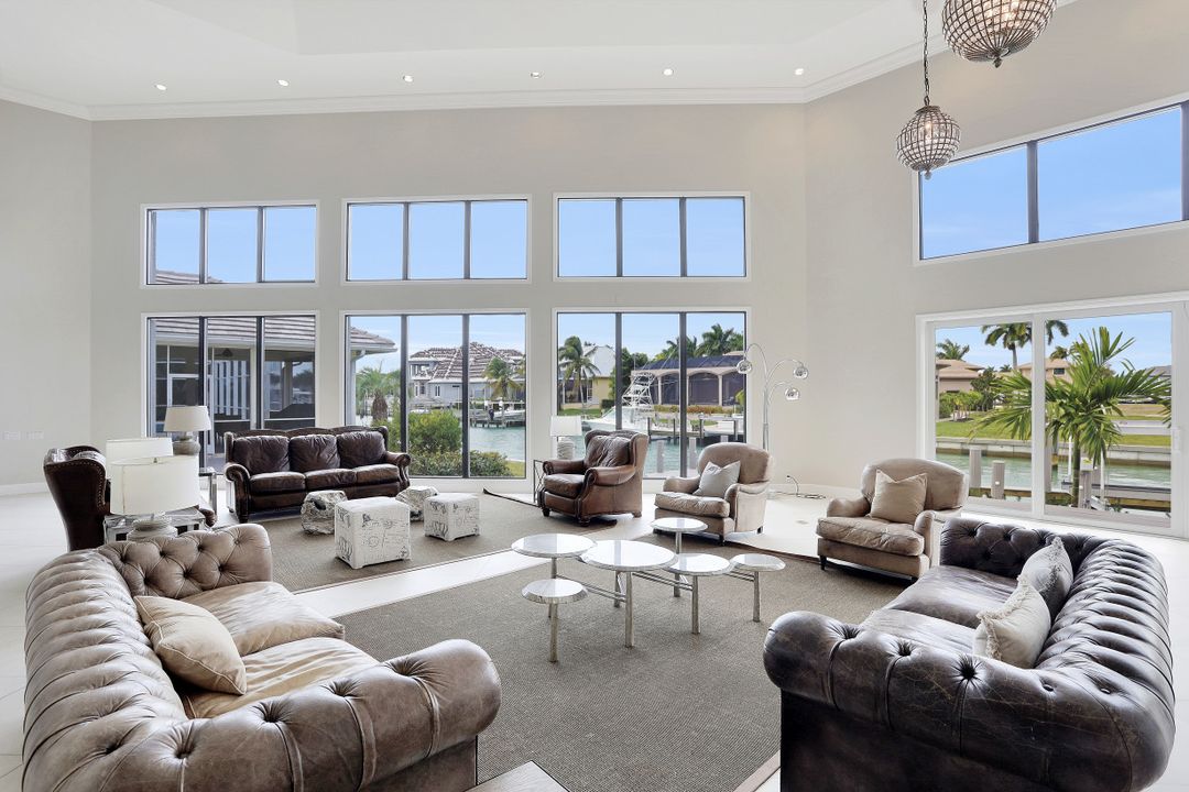 850 Eubanks Ct, Marco Island, FL 34145