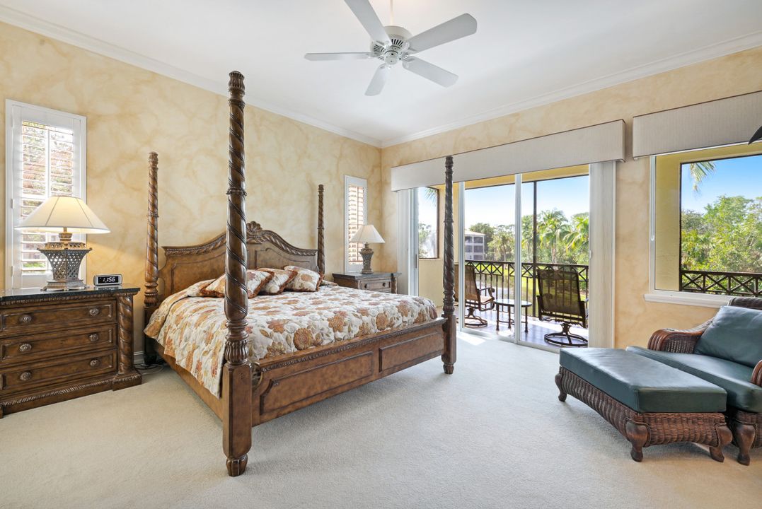 2613 Estrella Dr #18-2, Naples, FL 34109