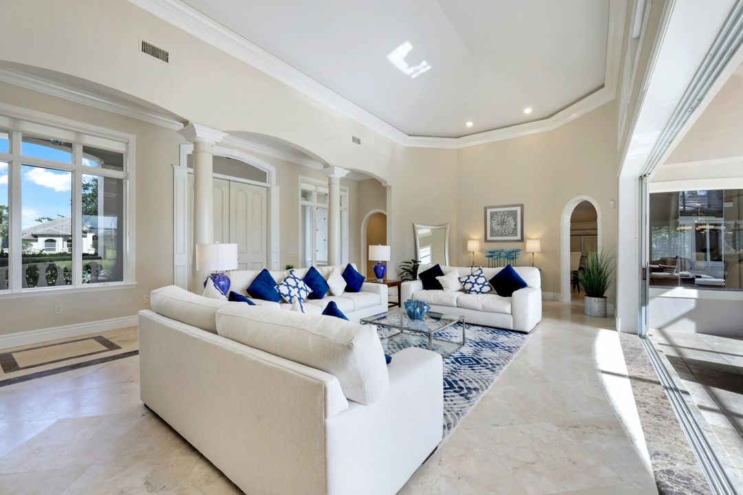 3351 Oak Hammock Ct, Bonita Springs, FL 34134