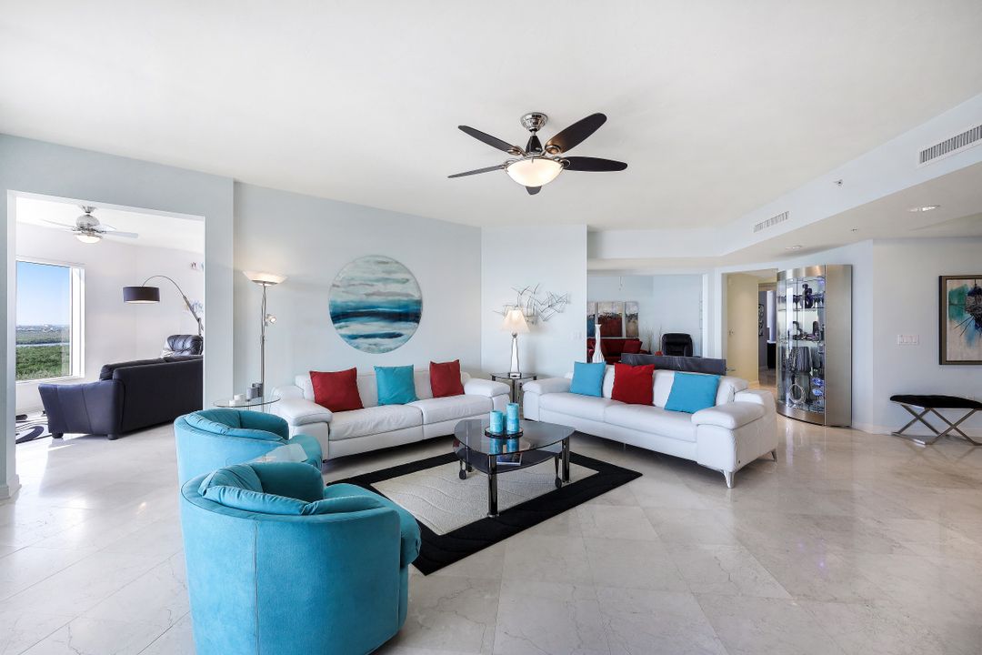 1060 Borghese Ln #1406, Naples, FL 34114