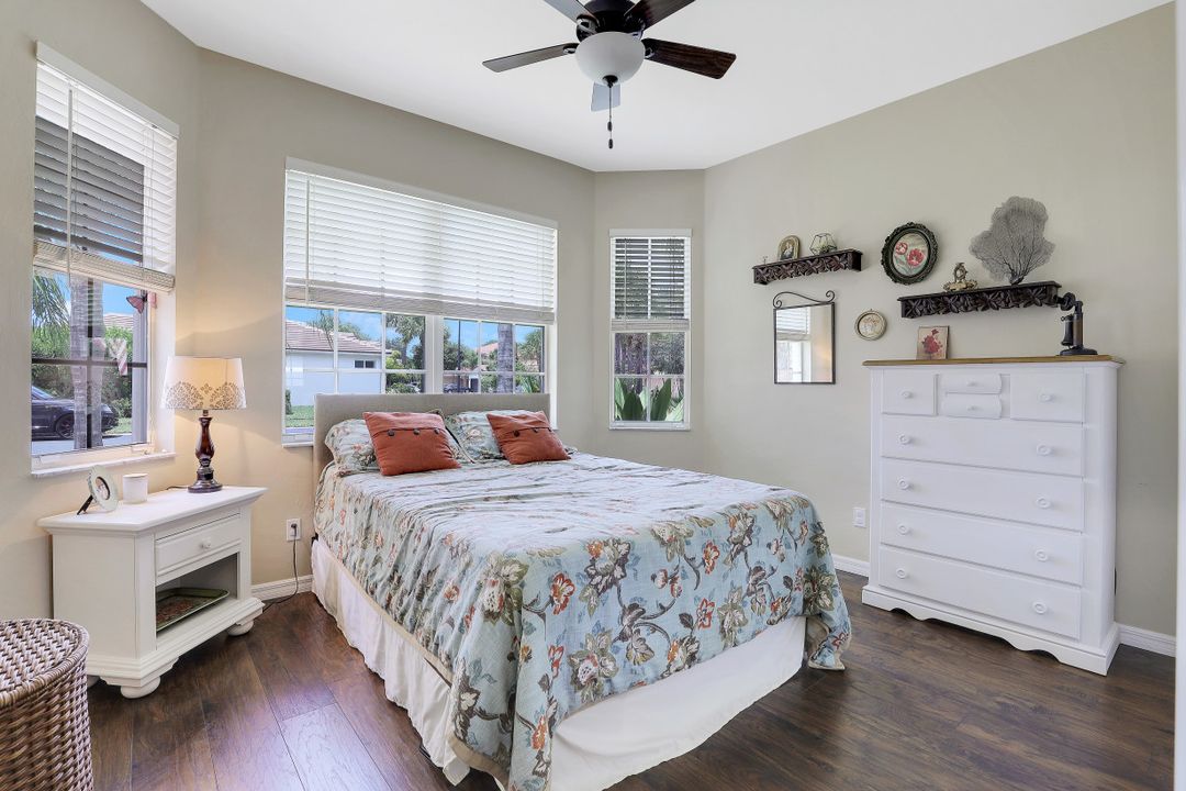 8392 Laurel Lakes Blvd, Naples, FL 34119