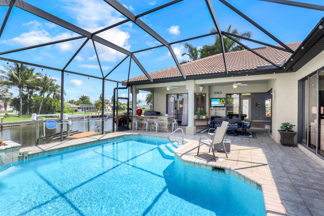 2511 SE 19th Ave, Cape Coral, FL 33904