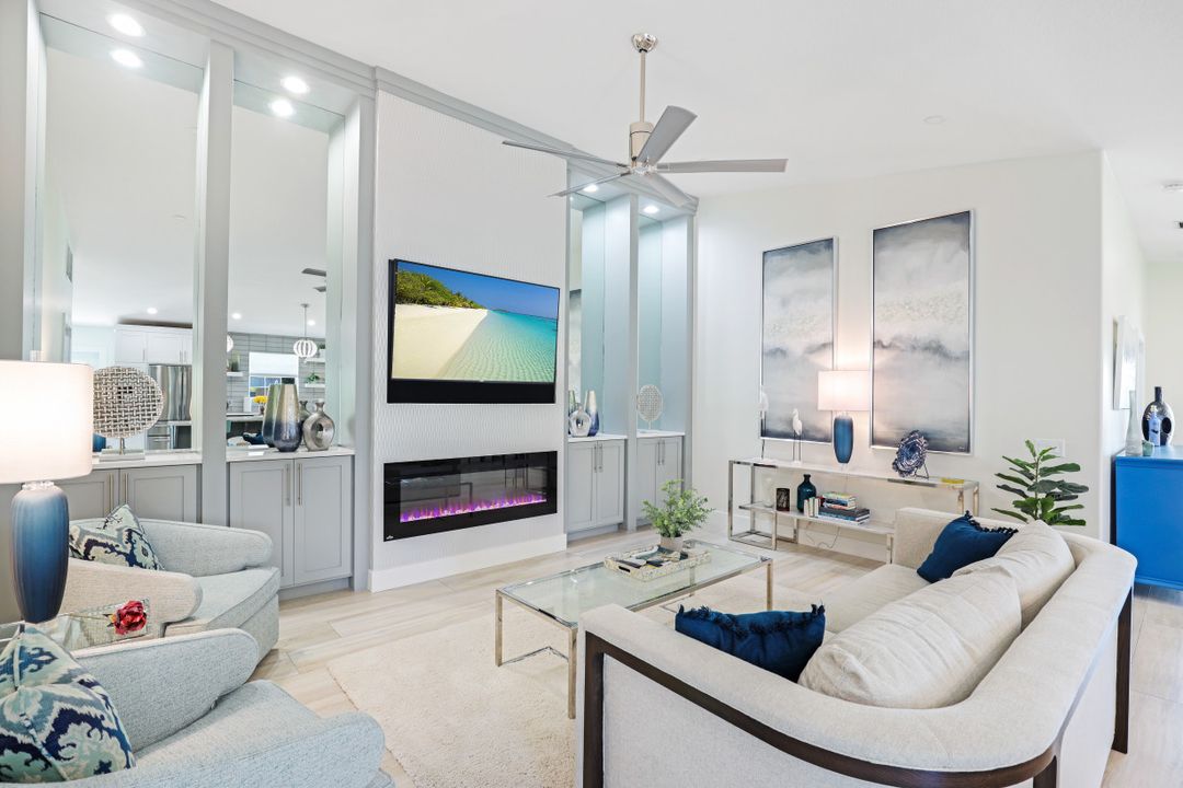 8404 Borboni Ct, Naples, FL 34114