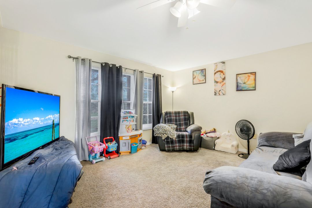116 SW 31st St, Cape Coral, FL 33914
