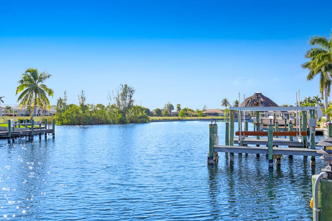 2902 SW 40th St, Cape Coral, FL 33914