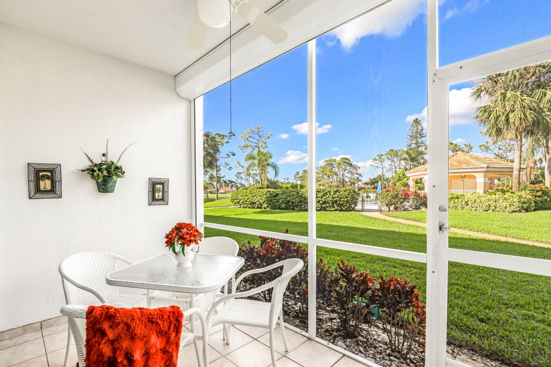 565 Augusta Blvd  #2-4, Naples, FL 34113