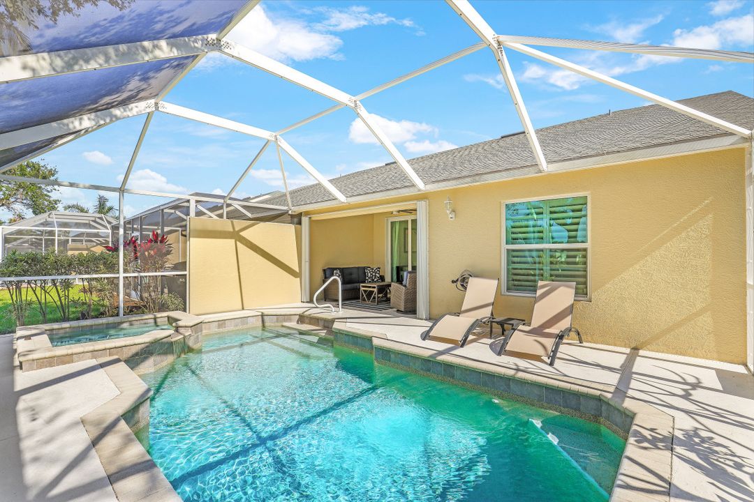 8173 Tauren Ct, Naples, FL 34119